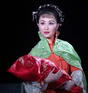 周源源